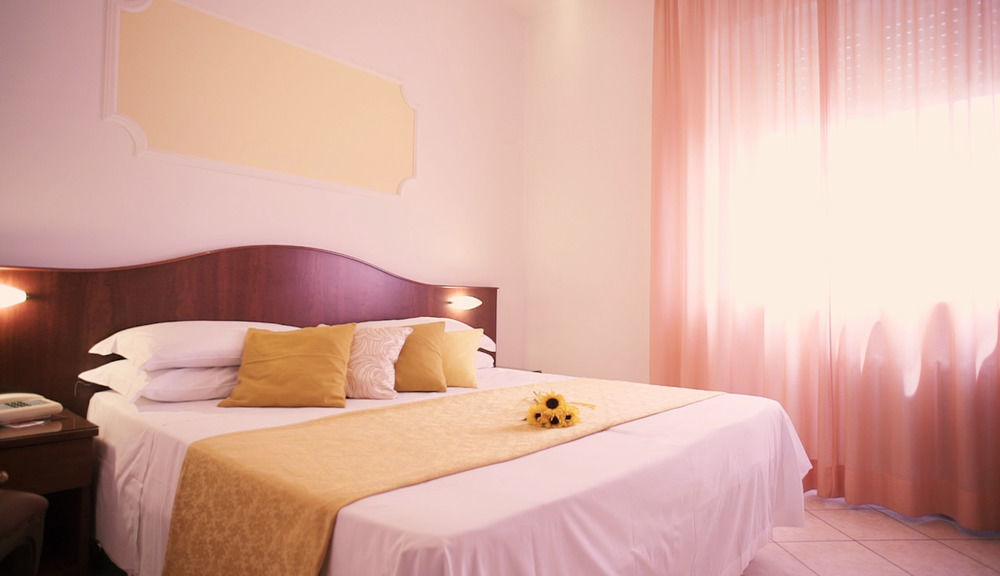 Grifone Hotel Perugia Luaran gambar