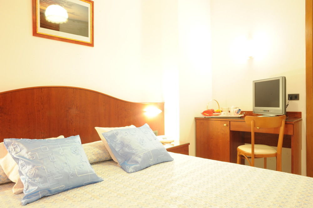 Grifone Hotel Perugia Luaran gambar