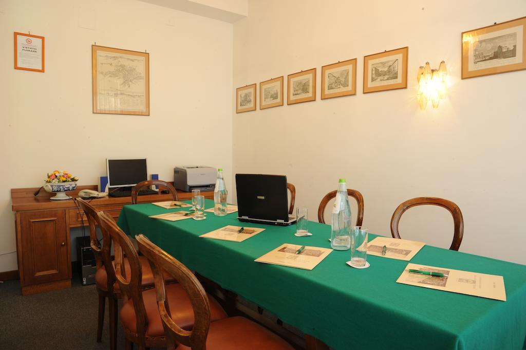 Grifone Hotel Perugia Luaran gambar